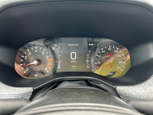 New 2025 Jeep Compass Latitude image 17