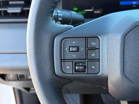 Used 2026 Toyota RAV4 XLE Premium AWD/4WD image 17