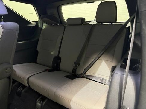 Used 2026 Chevrolet Traverse LT w/ Driver Confidence Package FWD image 27