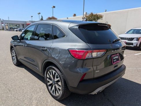 Used 2020 Ford Escape SE Sport FWD image 8