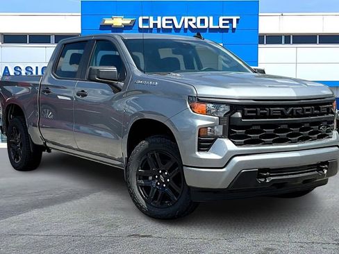 New 2026 Chevrolet Silverado 1500 Custom AWD/4WD image 1