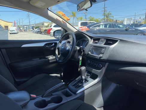 Used 2018 Nissan Sentra S FWD image 25