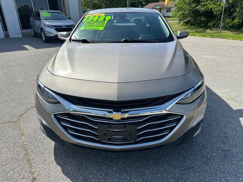 Used 2023 Chevrolet Malibu LT w/ Driver Confidence Package FWD image 8