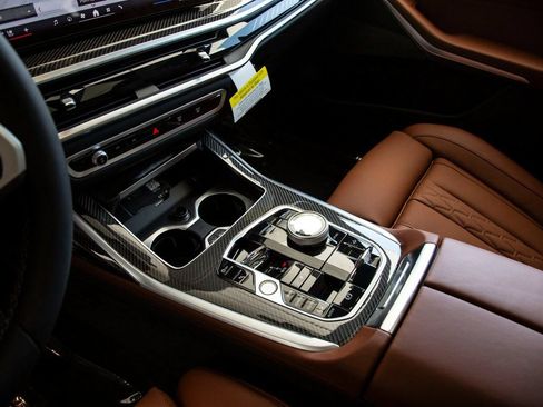 Used 2026 BMW X7 M60i AWD/4WD image 20