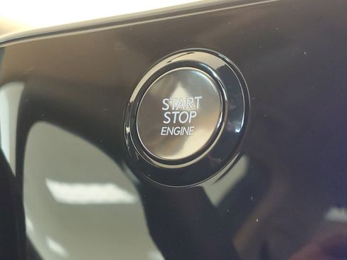 Used 2025 Lexus NX 250 FWD w/ Towing Package (2000 Lbs) image 36