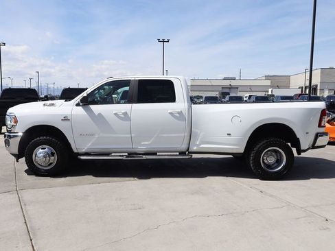 Used 2021 RAM 3500 Big Horn AWD/4WD image 3