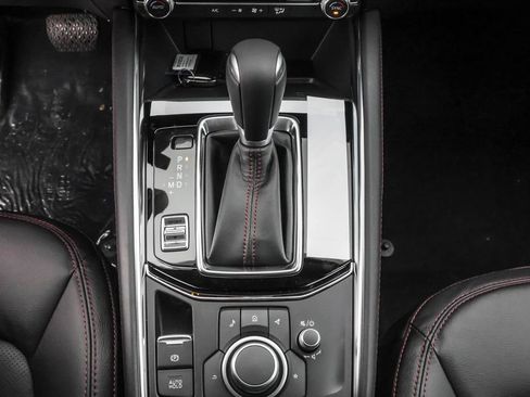 New 2025 MAZDA CX-5 Carbon Edition image 32