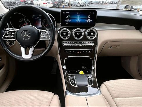 Certified 2022 Mercedes-Benz GLC 300 GLC 300 w/ Premium Package Lite image 15