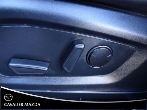 Used 2023 Ford Explorer XLT w/ Equipment Group 202A image 11