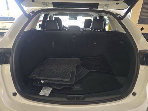 Used 2022 MAZDA CX-5 AWD 2.5 S w/ Preferred Package image 7