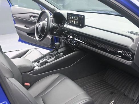 Certified 2025 Honda Accord Sport image 20
