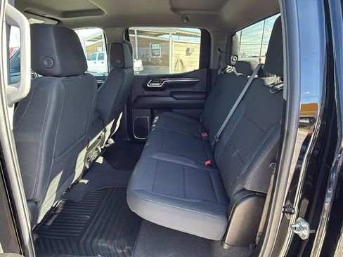 Used 2025 Chevrolet Silverado 1500 LT image 14