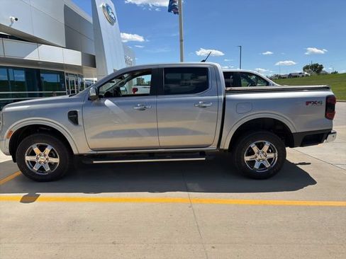Used 2024 Ford Ranger Lariat w/ FX4 Off-Road Package AWD/4WD image 5