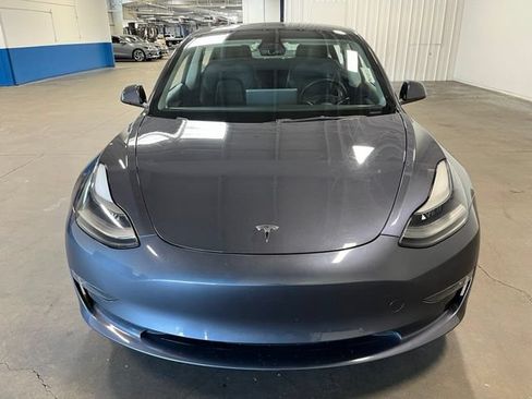 Used 2022 Tesla Model 3 Long Range AWD/4WD image 8
