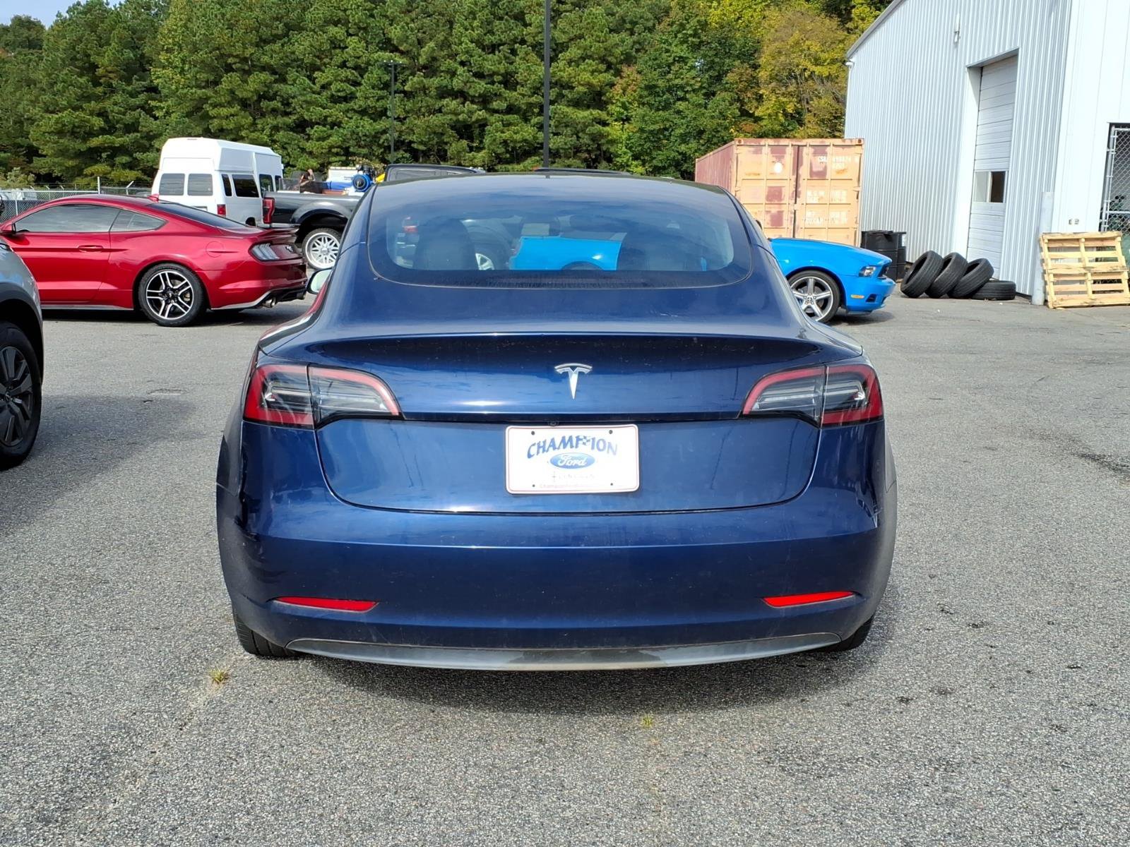 Used 2023 Tesla Model 3 Standard Range RWD image 5