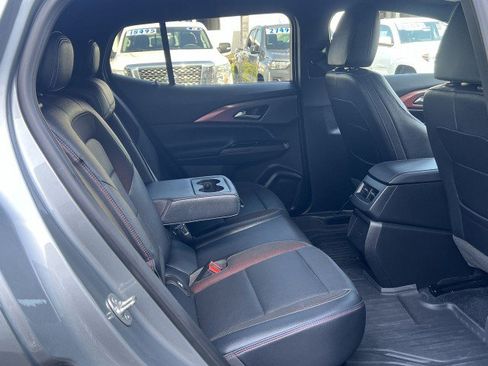 Used 2024 Chevrolet Equinox EV RS image 26