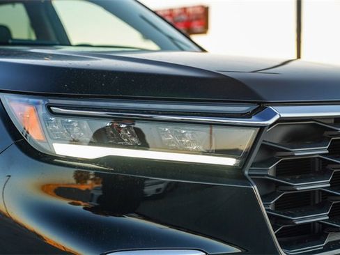 Used 2024 Honda Pilot EX-L image 4