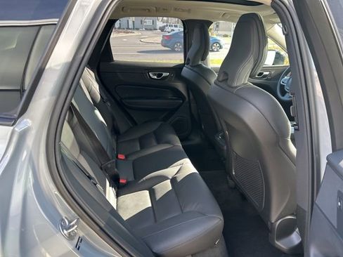 Certified 2025 Volvo XC60 B5 Plus AWD/4WD image 13