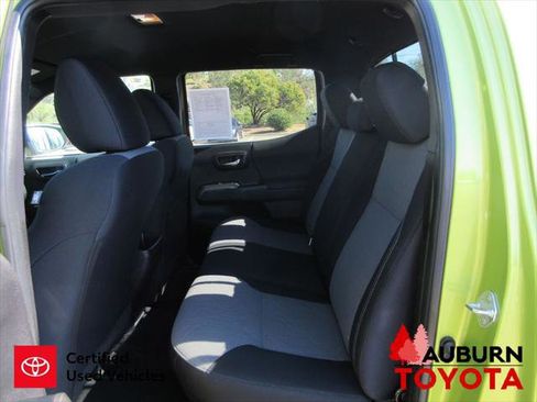 Certified 2023 Toyota Tacoma TRD Off-Road AWD/4WD image 22