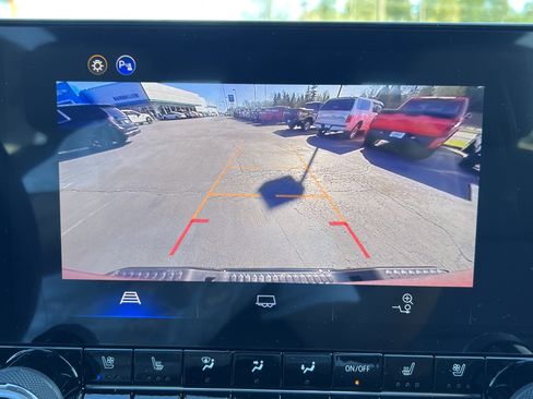 New 2026 Chevrolet Colorado ZR2 image 13