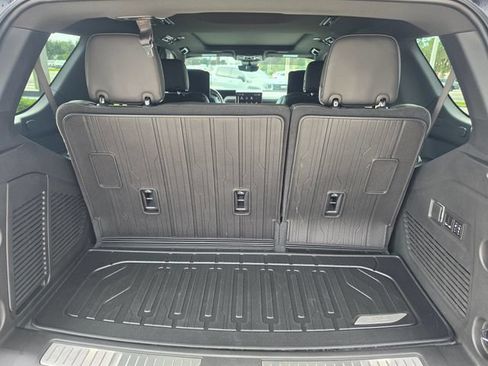 Used 2026 GMC Yukon AT4 Ultimate w/ LPO, Floor Liner Package AWD/4WD image 24