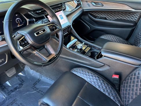 Used 2022 Jeep Grand Cherokee Summit w/ Adv Protech Group IV image 9