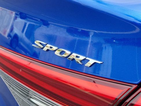 Certified 2024 Honda Civic Sport image 9