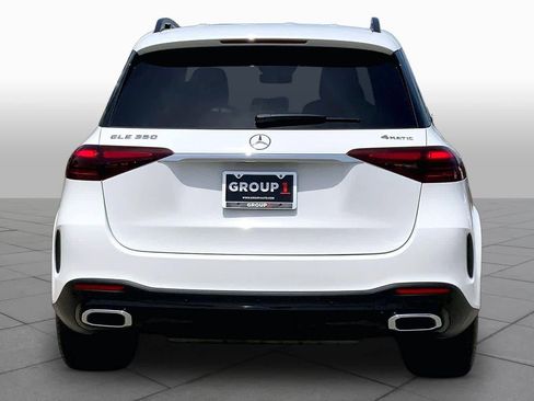 Used 2024 Mercedes-Benz GLE 350 4MATIC image 4