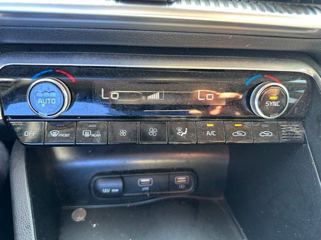 Used 2023 Kia K5 LXS FWD image 12