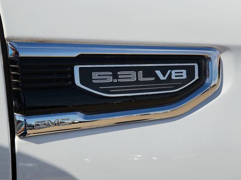 Used 2023 GMC Sierra 1500 Denali image 8