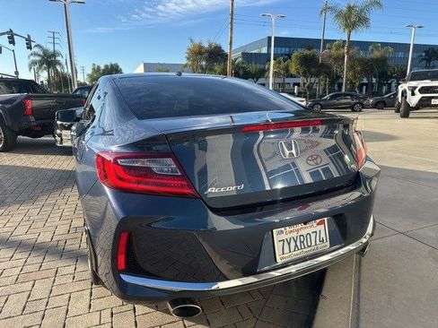 Used 2017 Honda Accord EX-L image 5