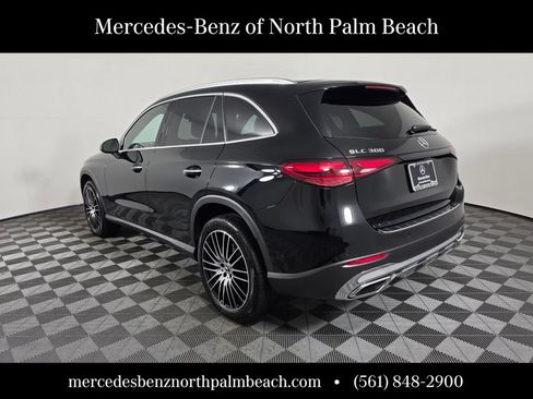 Certified 2026 Mercedes-Benz GLC 300 image 4