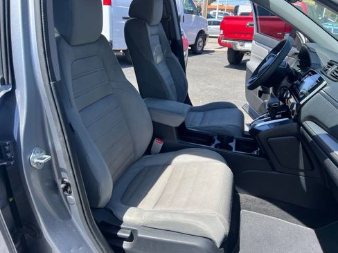 Used 2017 Honda CR-V LX image 11