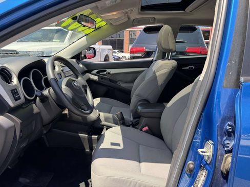 Used 2009 Toyota Matrix S AWD/4WD image 18