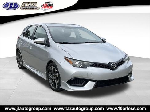 Used 2016 Scion iM FWD image 1