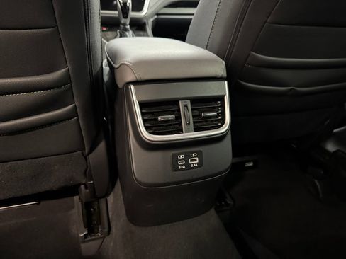 Used 2025 Subaru Outback Onyx Edition AWD/4WD image 23