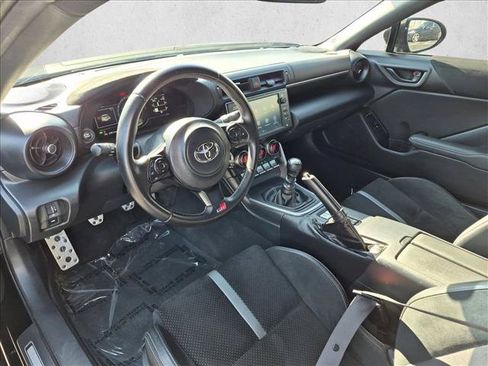 Used 2024 Toyota GR86 Premium RWD image 10
