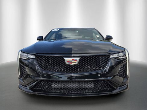 Used 2020 Cadillac CT4 V w/ Climate Package RWD image 2