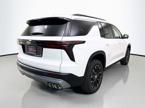 New 2026 Chevrolet Traverse LT w/ Sun and Wheel Package image 8