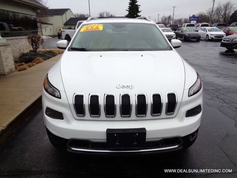 Used 2017 Jeep Cherokee Limited AWD/4WD image 24