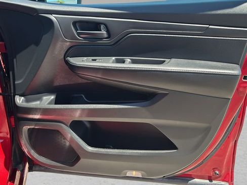 Used 2025 Honda Odyssey Sport-L image 9