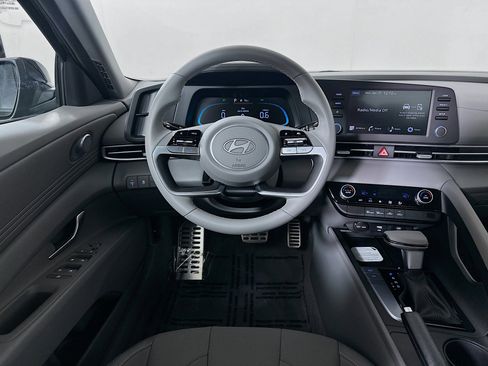 New 2026 Hyundai Elantra Sport FWD image 20