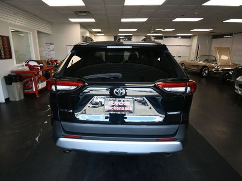 Certified 2024 Toyota RAV4 Adventure AWD/4WD image 7