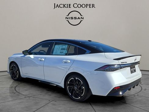 New 2026 Nissan Sentra SR w/ SR Premium Package image 3