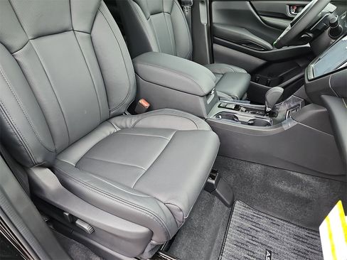 New 2026 Subaru Ascent Bronze Edition image 10