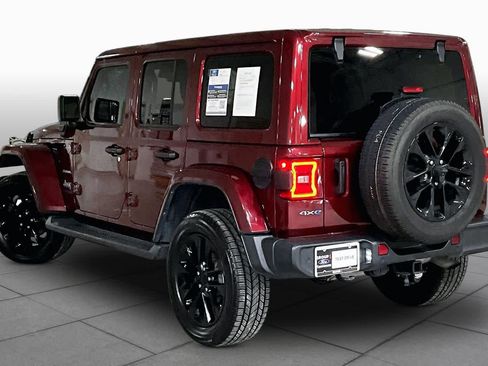 Used 2021 Jeep Wrangler Unlimited Sahara w/ Safety Group AWD/4WD image 12
