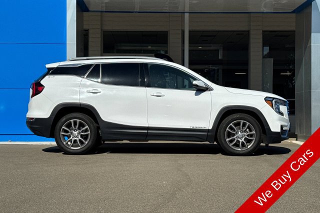 Used 2024 GMC Terrain SLT FWD image 5