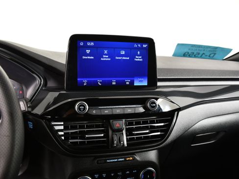 Used 2025 Ford Escape ST-Line image 26