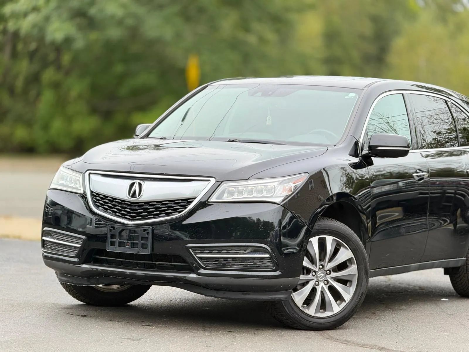 Used 2015 Acura MDX w/ Technology Package AWD/4WD image 2
