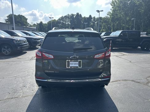 Used 2019 Chevrolet Equinox LT FWD image 8